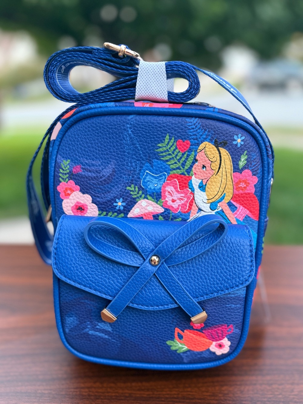 WondaPop Disney Alice in Wonderland Blue Floral Crossbody Bag NWT